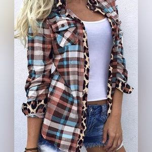 Multi Color Paid with Leopard Trim Flannel